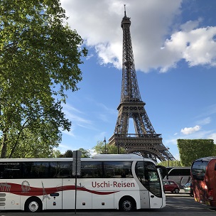 Parisreise im Bus